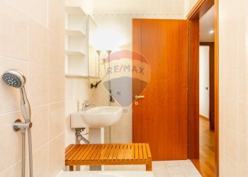 Bagno - Four-room apartment Via Bruxelles
 
3, San Donato Milanese - photo 33