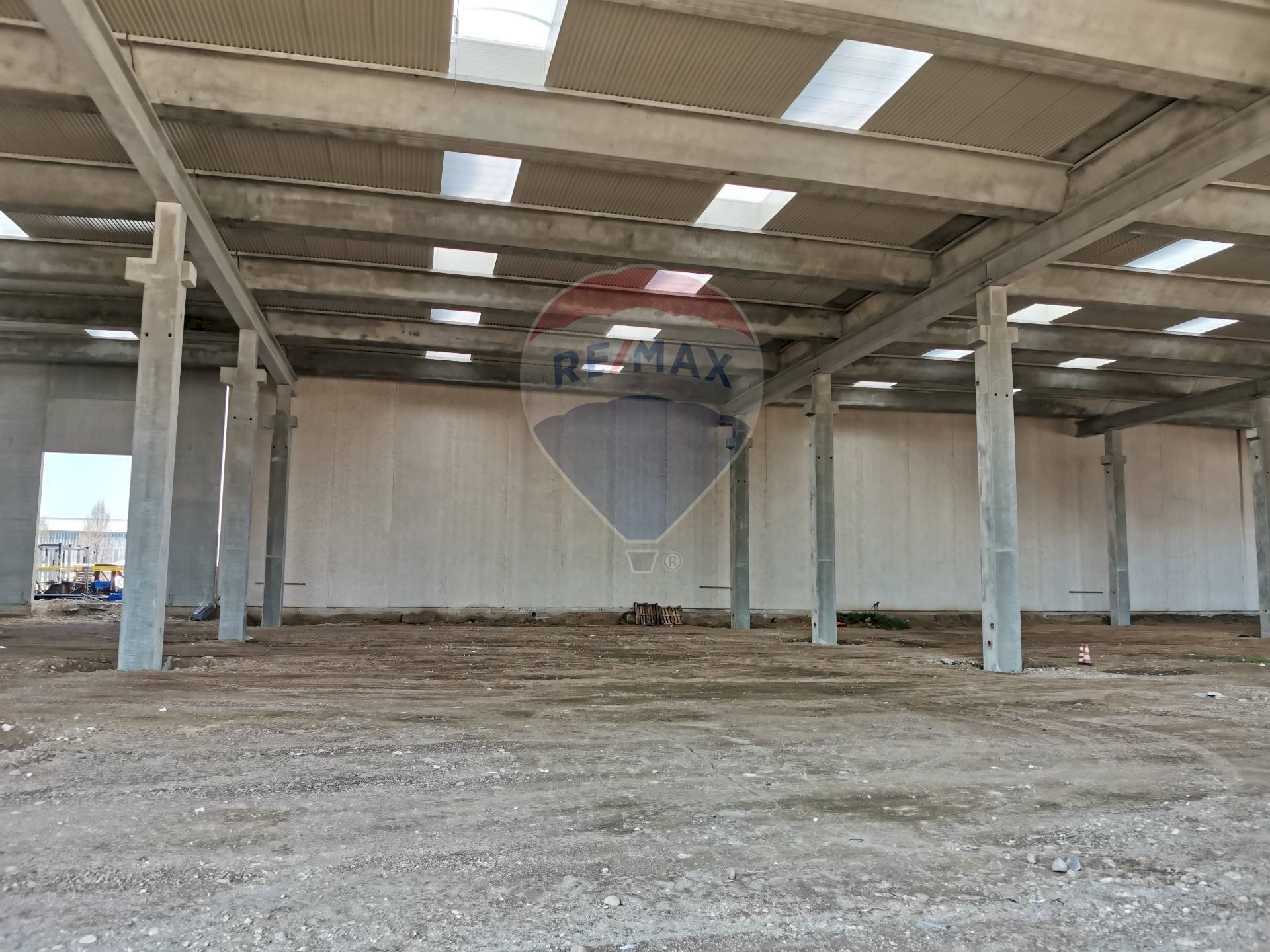 Parcheggio - Capannone Via Toscanini
 
8, Magnago - foto 3