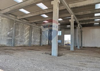 Parcheggio - Capannone Via Toscanini
 
8, Magnago - foto 5