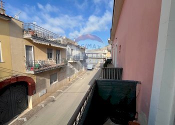 Balcone - Trilocale via Elena
 
62, Mondragone - foto 15