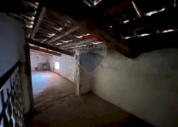 sottotetto - Trilocale via Elena
 
62, Mondragone - foto 18