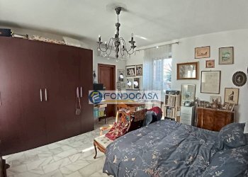 prima camera matrimoniale - Casa semi indipendente via farini, Carrara - foto 23