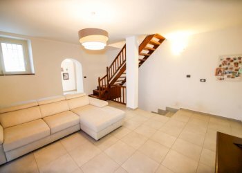 Foto 13 - Casa semi indipendente Strada Negri
 
52, Castagneto Po - foto 13