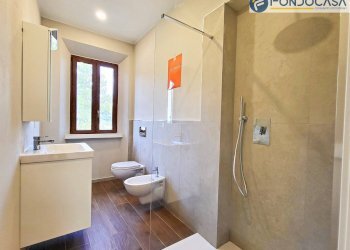 bagno - Three-room apartment Via Barsanti
 
66, Seravezza - photo 5