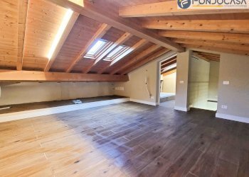 camera matrimoniale - Three-room apartment Via Barsanti
 
66, Seravezza - photo 12