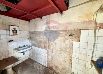 Bagno - Bilocale Via Villagrazia
 
91, Palermo - foto 4