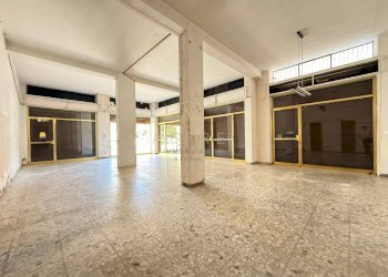 Foto 1 - Locale Commerciale Via del Circuito
 
232 - 234, Pescara - foto 1