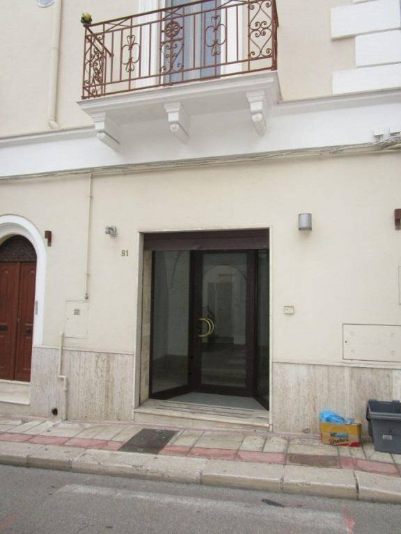 Facciata - Negozio Statte - foto 2