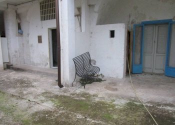 Cortile interno - Negozio Statte - foto 9