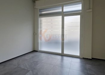 Foto 9 - Locale Commerciale Via Rossini
 
59, Cagliari - foto 9