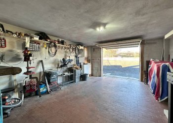 GARAGE - Quadrilocale Via Liprati
 
2, Terzo - foto 29