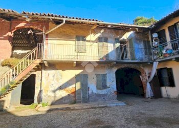 Semi-detached house Piazza Trombotto, San Secondo di Pinerolo - photo 15