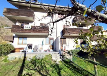 Facciata - Bilocale Località Panorama, 27, Chatillon - foto 14