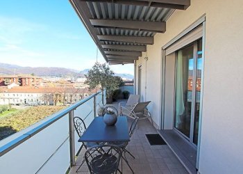 Terrazzo - Three-room apartment via A. Maj, Bergamo - photo 3