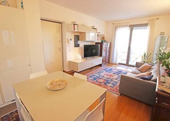 Soggiorno - Three-room apartment via A. Maj, Bergamo - photo 5