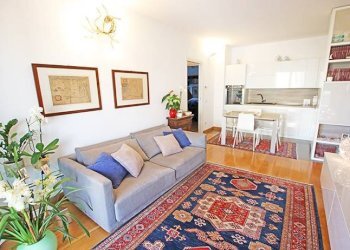 Soggiorno - Three-room apartment via A. Maj, Bergamo - photo 10