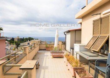 Terrazzo - Attico via Angelo Carrara, Genova (zona Quarto) - foto 1