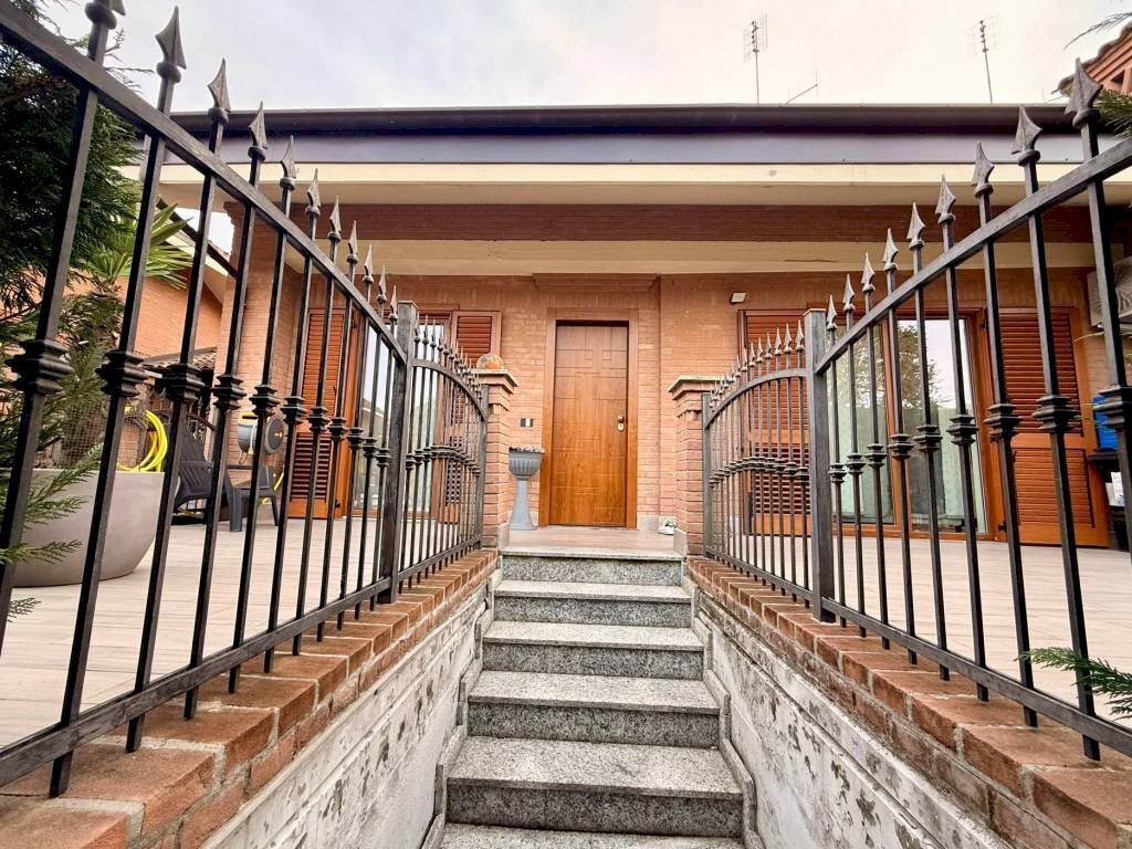 Facciata - Villa via Vinovo, 6, Moncalieri - photo 3