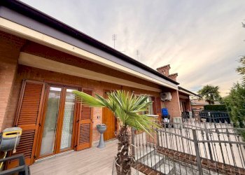 Terrazzo - Villa via Vinovo, 6, Moncalieri - foto 1