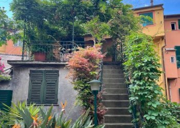 Giardino - Appartamento via Edoardo Ghiglini, 96, Arenzano - foto 6