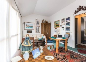 Salone - Appartamento via Edoardo Ghiglini, 96, Arenzano - foto 34