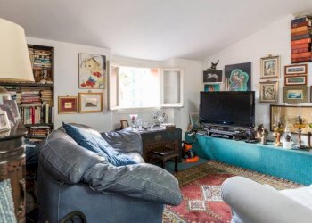 Salone - Appartamento via Edoardo Ghiglini, 96, Arenzano - foto 35