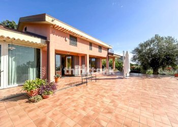 Foto 5 - Villa Via Nizzeti
 
ì, Valverde - foto 5