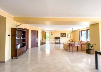 Foto 46 - Villa Via Nizzeti
 
ì, Valverde - foto 46