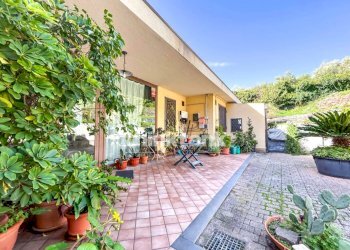 Foto 54 - Villa Via Nizzeti
 
ì, Valverde - foto 54