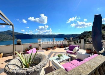 Foto 1 - Appartamento Viale Bruno Buozzi
 
24, Castel Gandolfo - foto 1