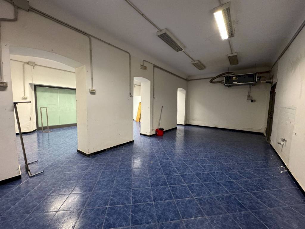 Interno non residenziale - Attività Commerciale via Parma, Genova (zona Pegli) - foto 1