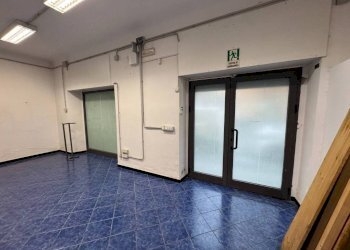 Interno non residenziale - Attività Commerciale via Parma, Genova (zona Pegli) - foto 3