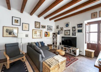 Foto 1 - Quadrilocale VIA SAN CALOGERO
 
27, Catania - foto 1