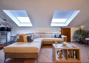 Salone - Trilocale corso Giacomo Puccini, 27/2, Venaria Reale - foto 4