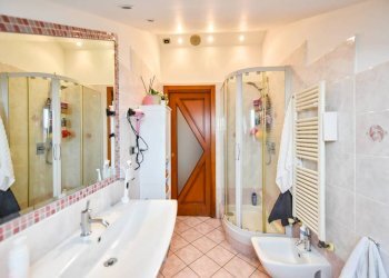 Bagno - Trilocale corso Giacomo Puccini, 27/2, Venaria Reale - foto 15