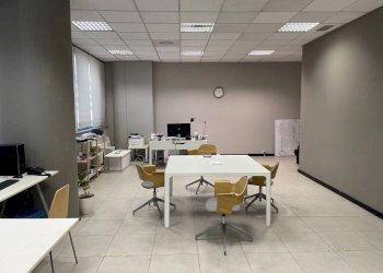 Ufficio - Office strada del Drosso, 33, Torino (neighborhood Mirafiori Sud) - photo 7