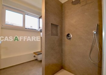 Bagno - Quadrilocale via Repubblica, Curno - foto 15