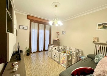 Salone - Quadrilocale via Maurizio Antonio Zumaglini, 3, Verrone - foto 1