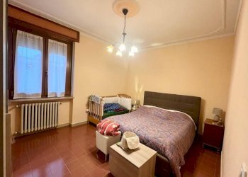 Camera da letto - Quadrilocale via Maurizio Antonio Zumaglini, 3, Verrone - foto 11