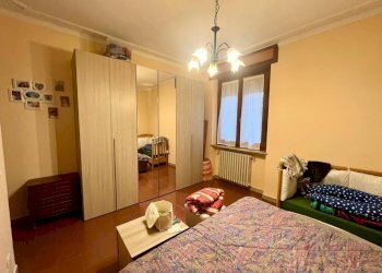 Camera da letto - Quadrilocale via Maurizio Antonio Zumaglini, 3, Verrone - foto 14