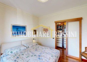 Camera da letto - Trilocale via Gilberto Govi, 23, Varese (zona Bobbiate) - foto 17