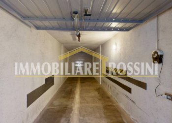 Box auto - Trilocale via Gilberto Govi, 23, Varese (zona Bobbiate) - foto 33