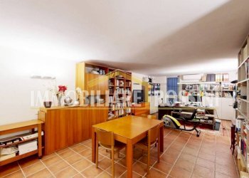 Cantina - Trilocale via Gilberto Govi, 23, Varese (zona Bobbiate) - foto 35