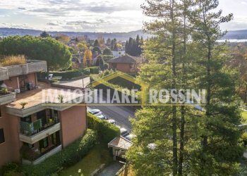 Vista - Trilocale via Gilberto Govi, 23, Varese (zona Bobbiate) - foto 44