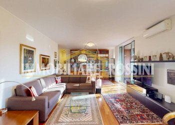 Salone - Trilocale via Gilberto Govi, 23, Varese (zona Bobbiate) - foto 3