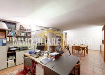 Cantina - Trilocale via Gilberto Govi, 23, Varese (zona Bobbiate) - foto 38