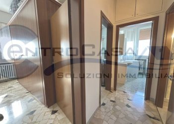 Corridoio - Quadrilocale San Lazzaro di Savena - foto 8