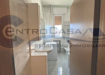 Bagno - Quadrilocale San Lazzaro di Savena - foto 14