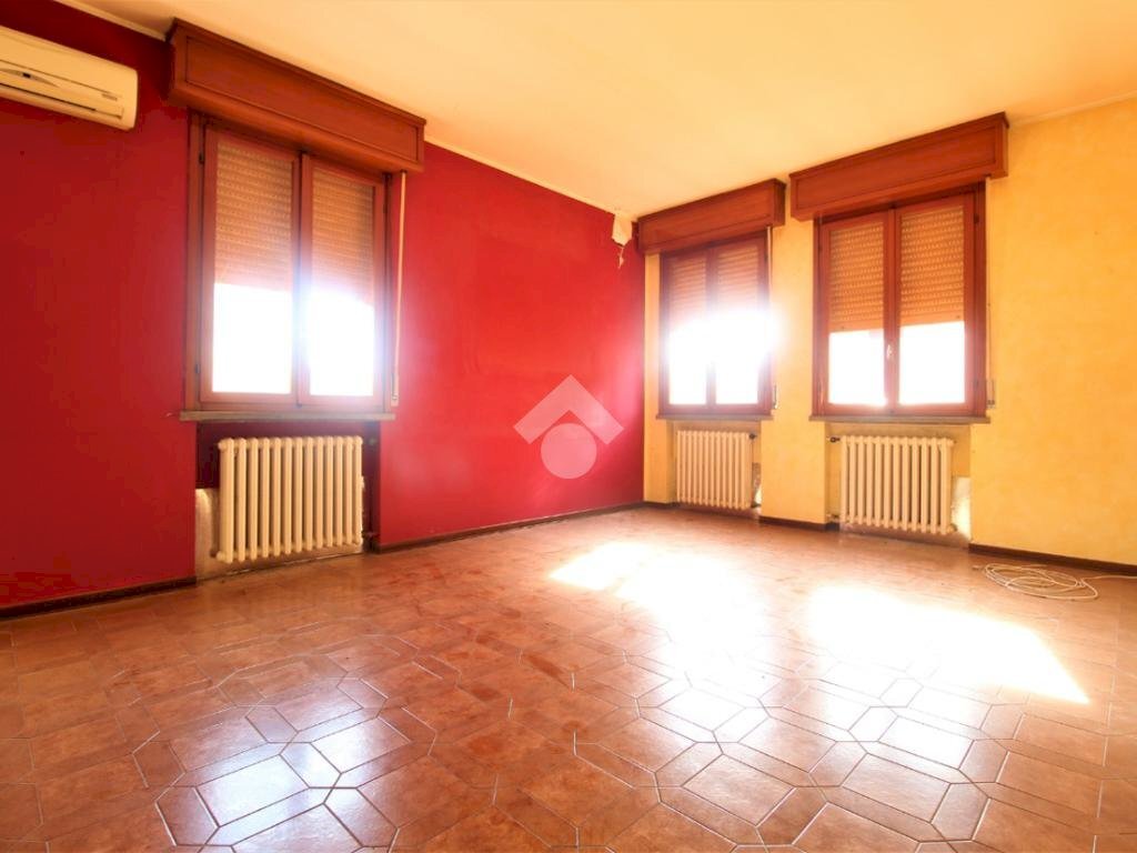 Casa indipendente Via Don Pasquino Borghi, Cadelbosco di Sopra - foto 3