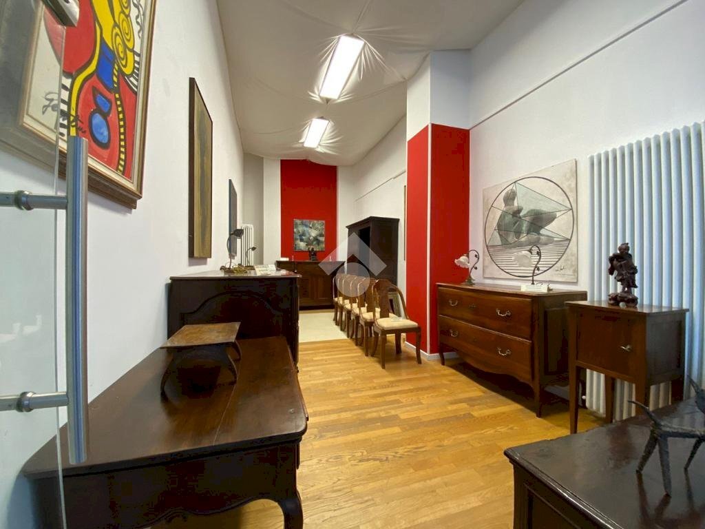 Negozio negozio via vicolo trivelli, Reggio nell'Emilia - foto 2